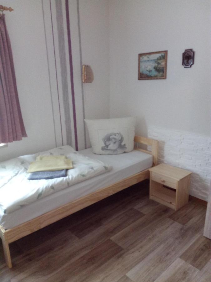 Am Muehlteich Hotel Taltitz Kültér fotó